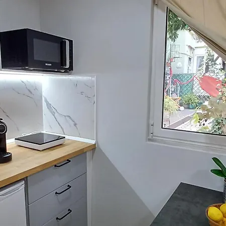 Lxroller Quionga Gardens بيت ضيافة