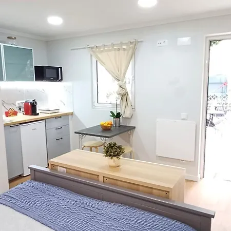 Lxroller Quionga Gardens Guest house Lisbon