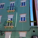 Lxroller Quionga Gardens Guest house Lisbon