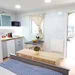 Lxroller Quionga Gardens Guest house Lisbon