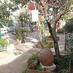 Lxroller Quionga Gardens Guest house