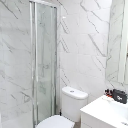 Guest house Lxroller Quionga Gardens Lisbon