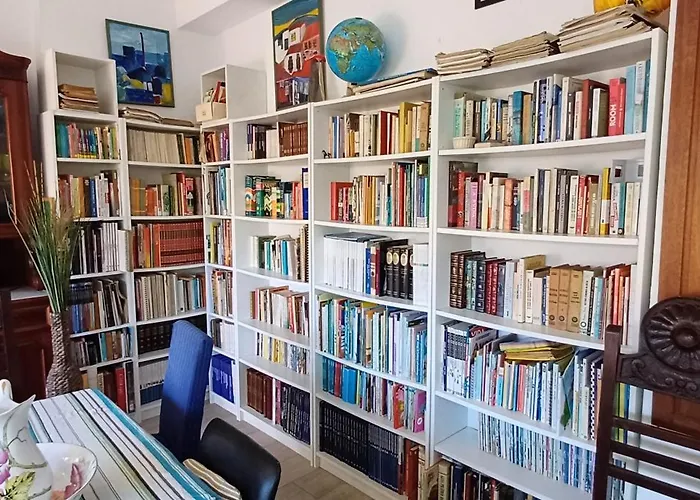 Lxroller Quionga Gardens Guest house